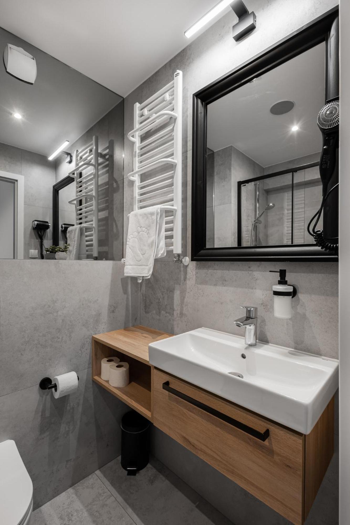 Apartamenty Wolnosci 6 Self Check-In 24H بوزنان المظهر الخارجي الصورة